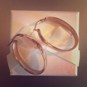 | 100% | real copper earrings from Ferragamo. ♡